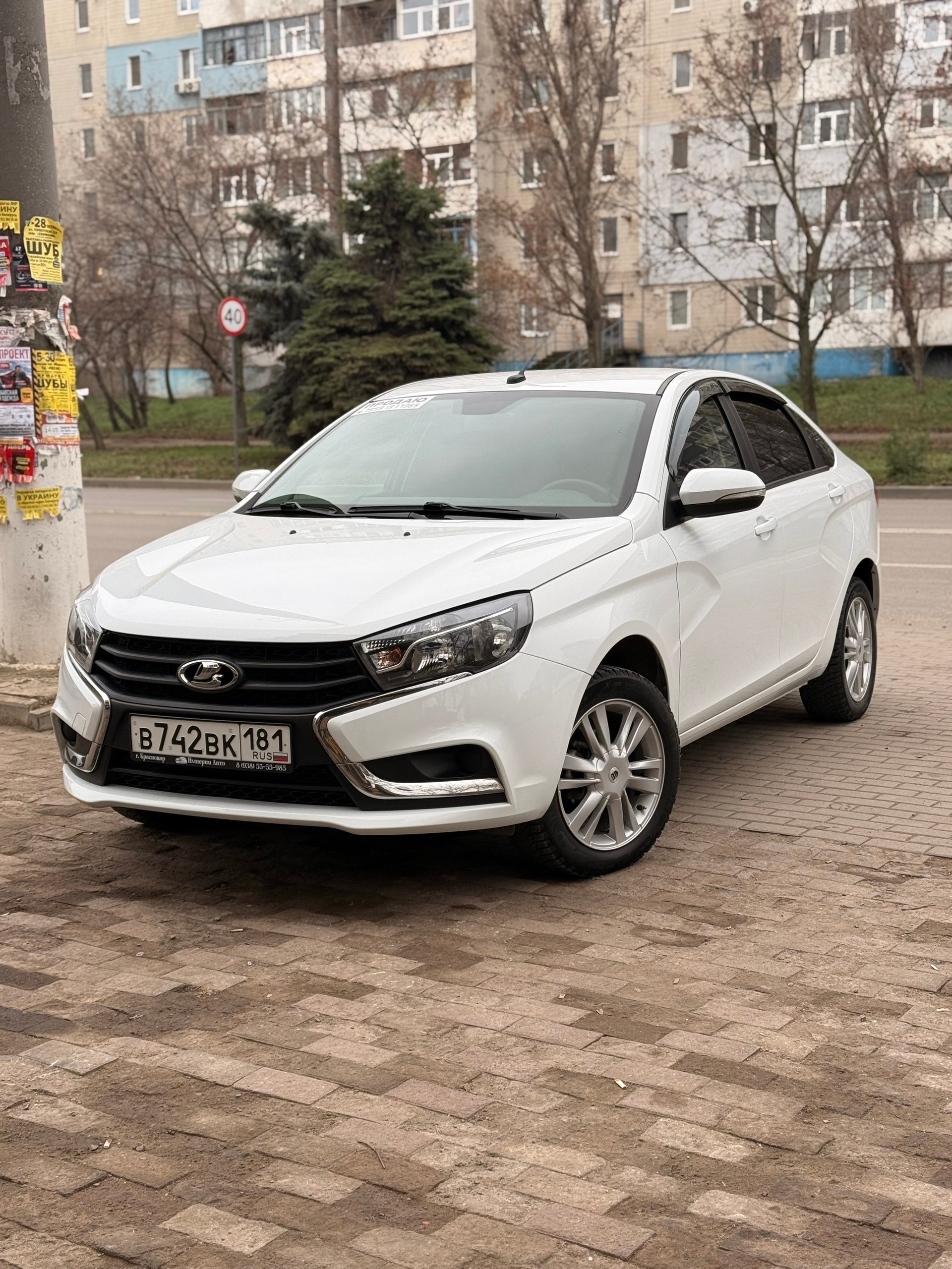 Продам Lada Vesta 2017 Покупалась и эксплуатировалась на