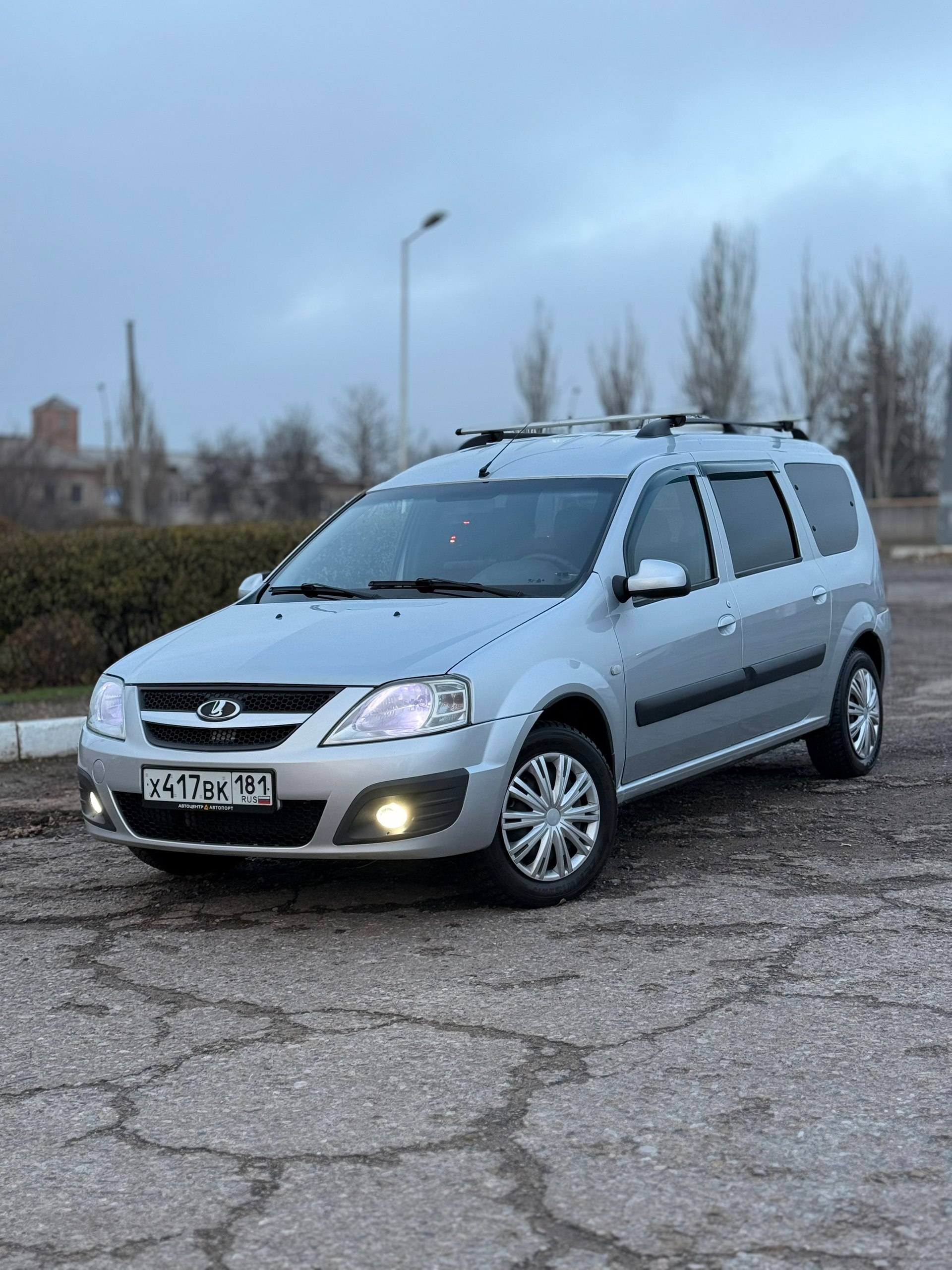 В продаже Lada Ларгус, 2014 года, мотор 1.6